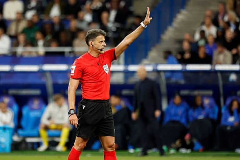 حكم مباراة برشلونة وخيتافي في الدوري الإسباني